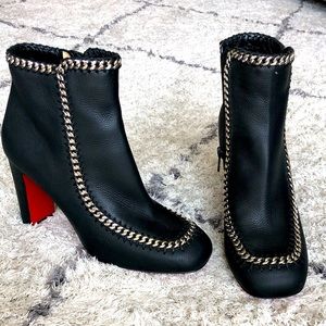 Christian Louboutin Catenabotina Leather Booties